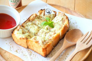 Cheesy Tuna Toast